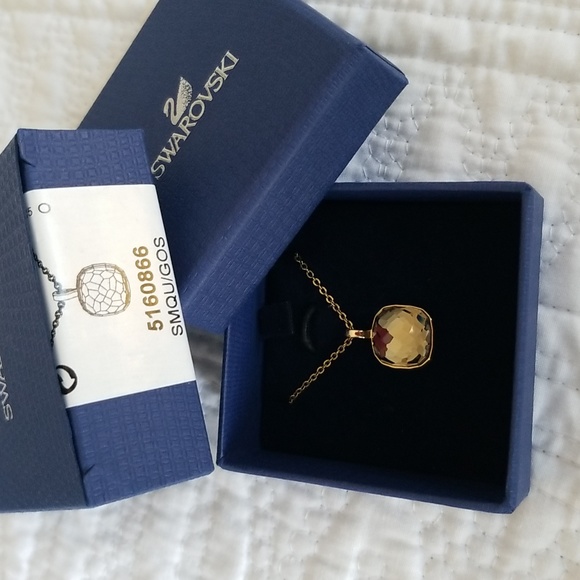 Authentic SWAROVSKI necklace - Picture 6 of 8